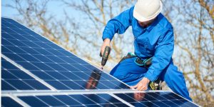 Installation Maintenance Panneaux Solaires Photovoltaïques à Clara